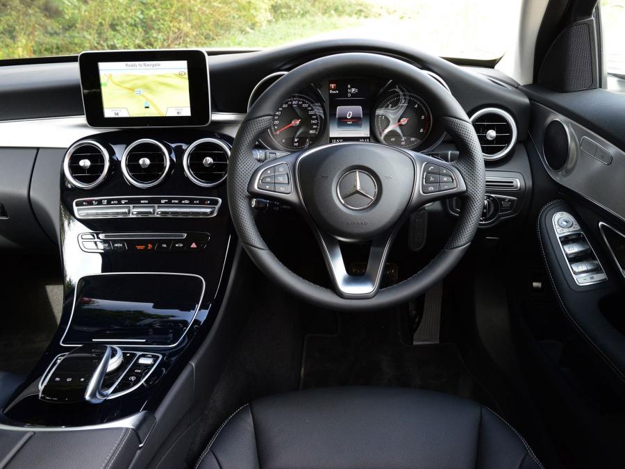  Mercedes-Benz C220 BlueTec SE Estate 2014 года  (UK) (фото 2 из 30)